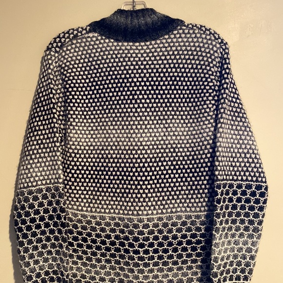 ETHYL clothing NWT Cardigan gray button down size Large - Picture 7 of 8